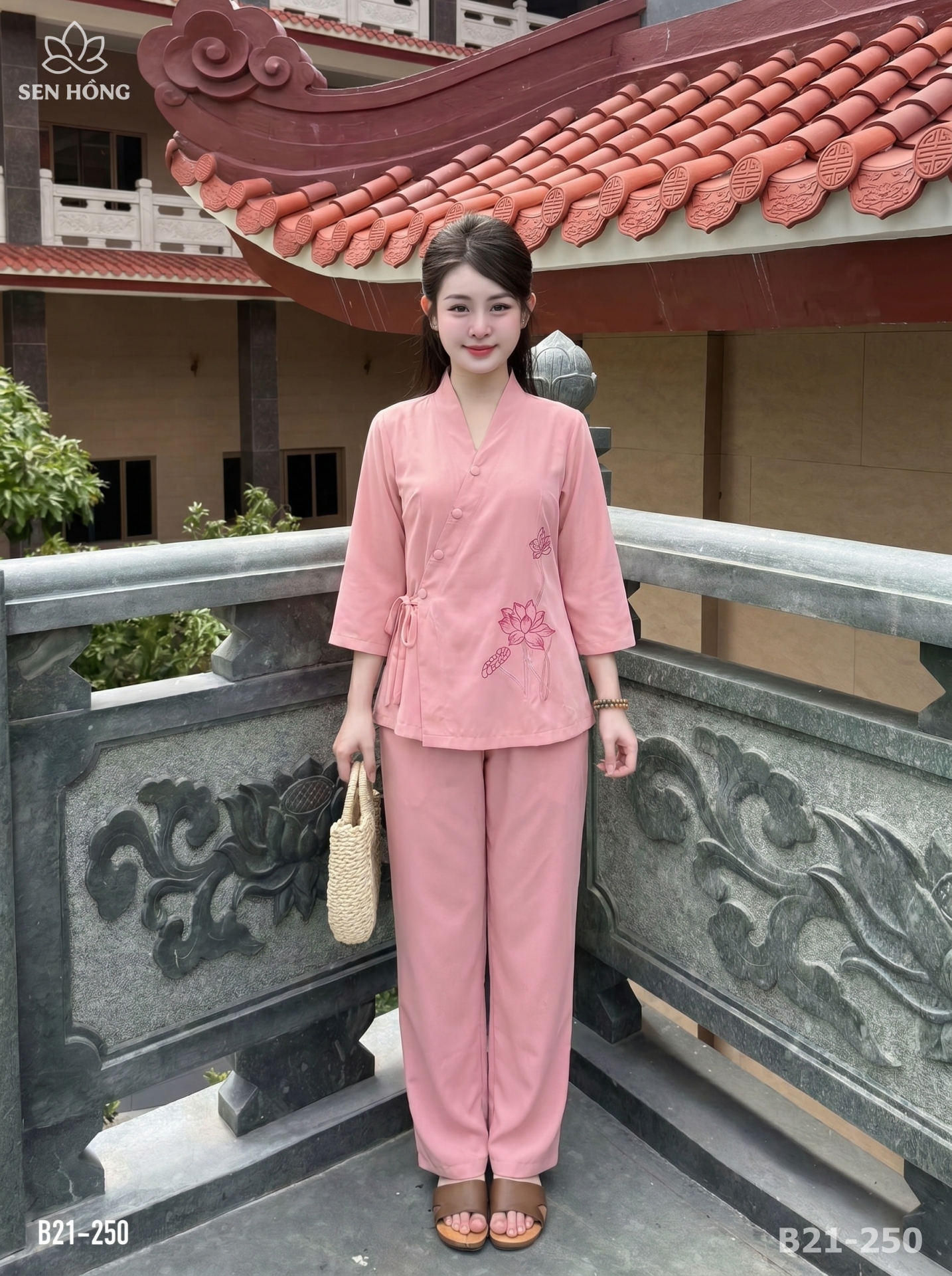 SHchỉnh_sửa_thay_trang_phục_202605291132 SHchinh sua thay trang phuc 202605291132