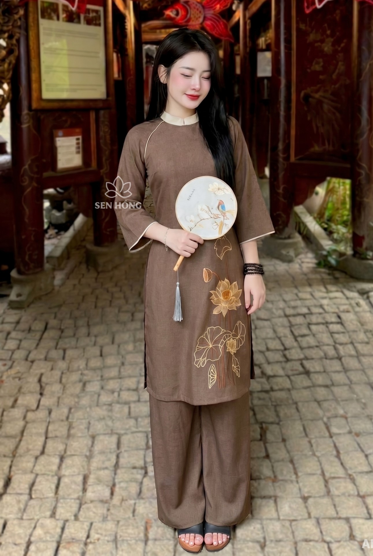 SHxóa_viền_ở_chân_quần_202606101445